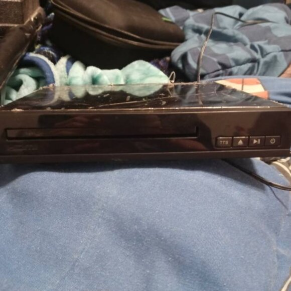 Onn HDMI DVD player - Picture 1 of 2